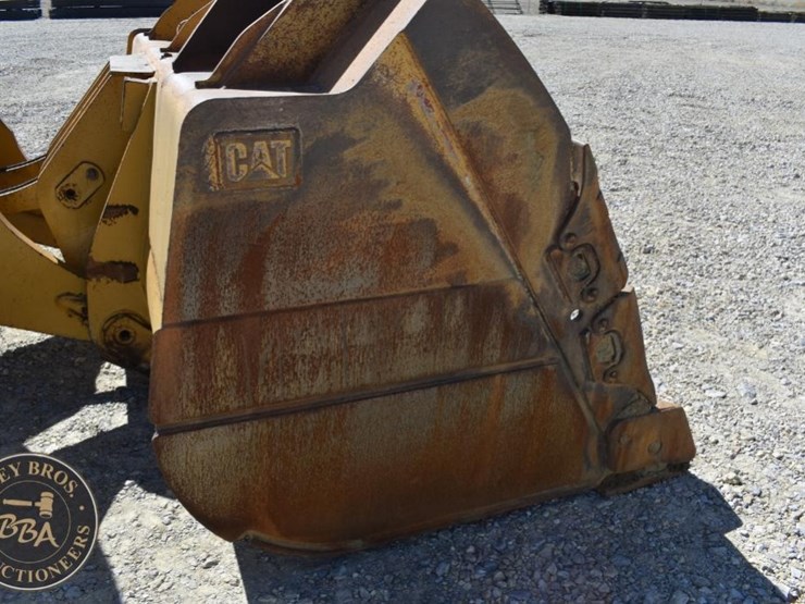 2014-caterpillar-982m-image-75