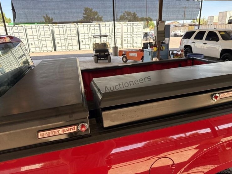 2018-ford-f150-image-23