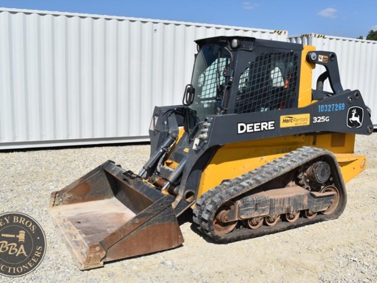 2021-deere-325g-image-47