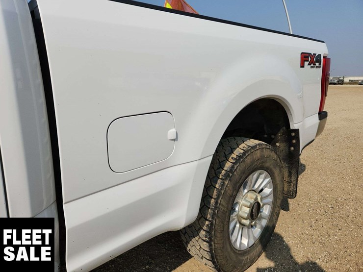 2021-ford-f250-image-31