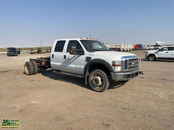 2010-ford-f550-image-6