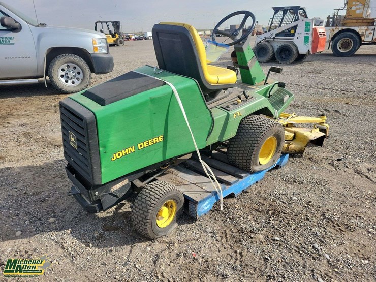 john-deere-f725-image-6