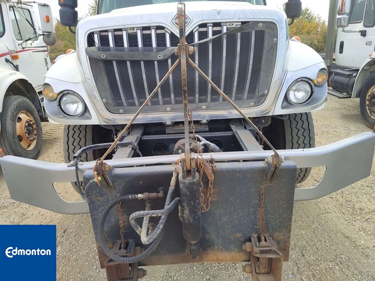 2014-international-workstar-7400-image-28