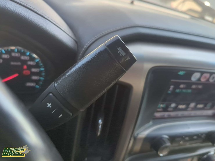 2017-gmc-sierra-1500-image-11