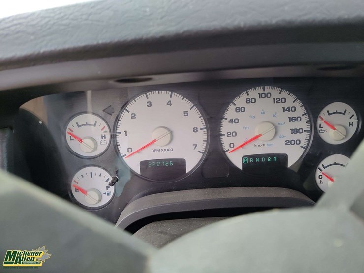 2005-dodge-ram-1500-image-8