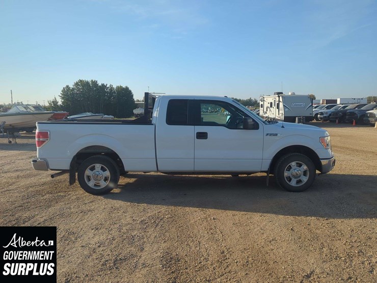 2010-ford-f150-image-25