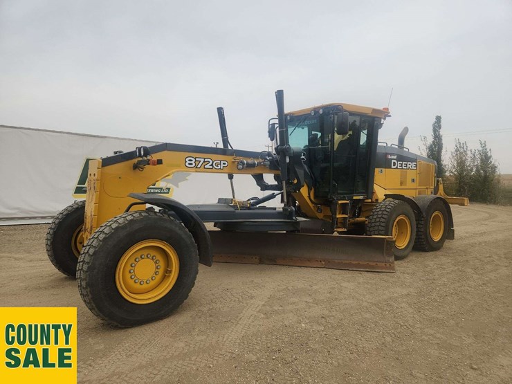 2019-deere-872g-image-1