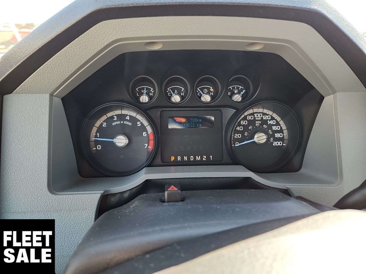 2011-ford-f250-image-8