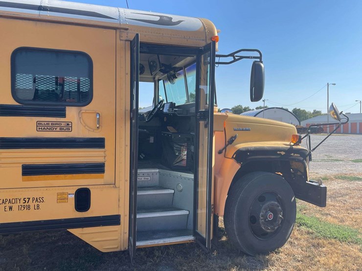 2002-bluebird-school-bus-image-44