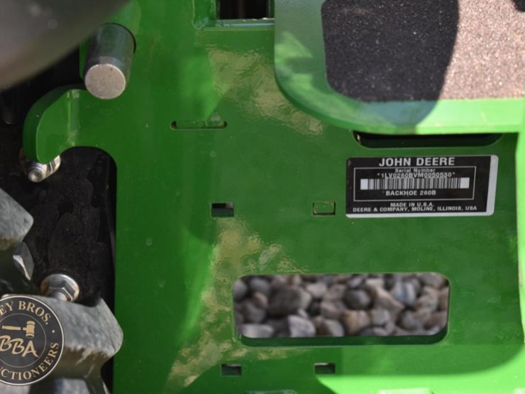2022-john-deere-1025r-image-18