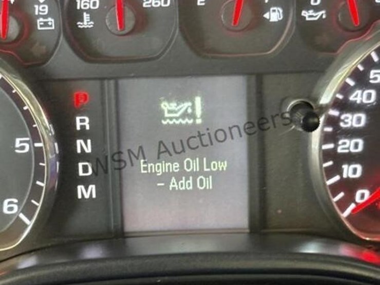 2015-chevrolet-silverado-1500-image-25
