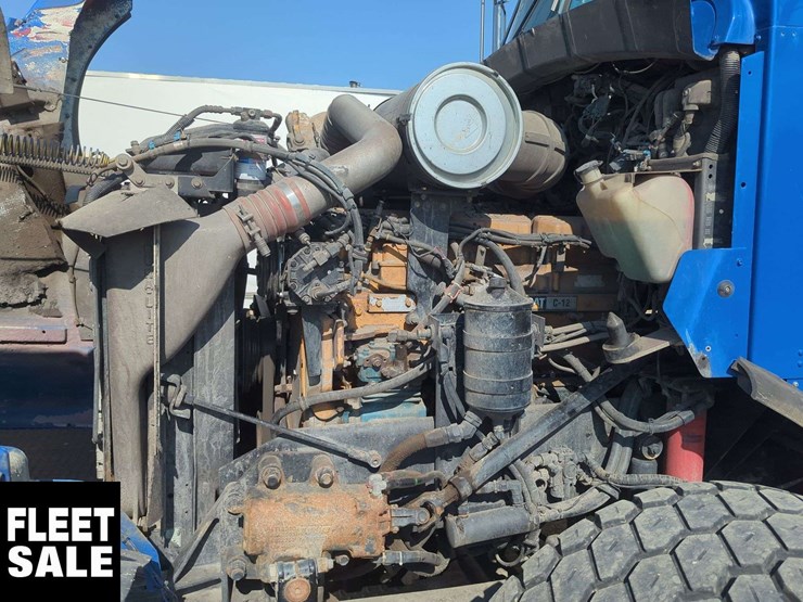2000-kenworth-t800-image-32