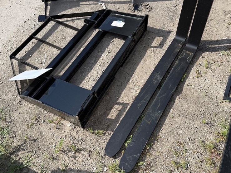 #618-•-2025-mower-king-sa-skid-steer-forklift-attachment-image-1