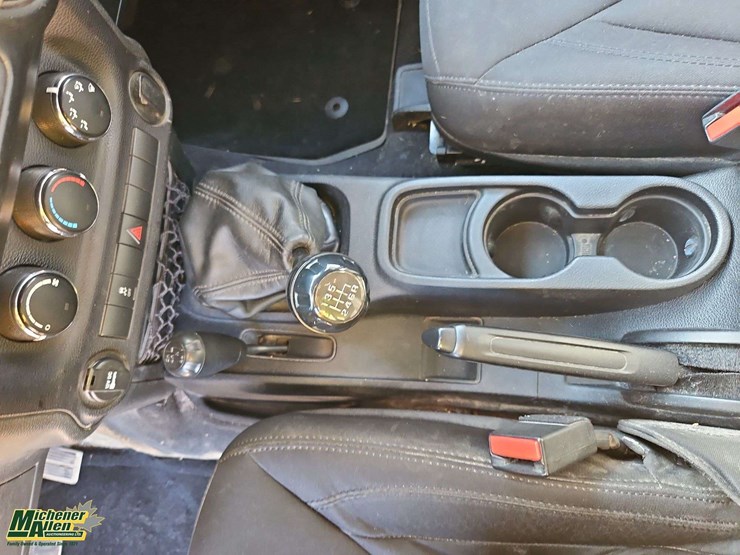 2015-jeep-wrangler-image-10