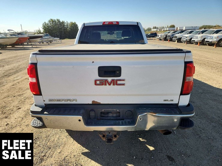 2015-gmc-sierra-2500hd-image-20