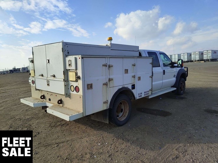 2011-ford-f550-image-3