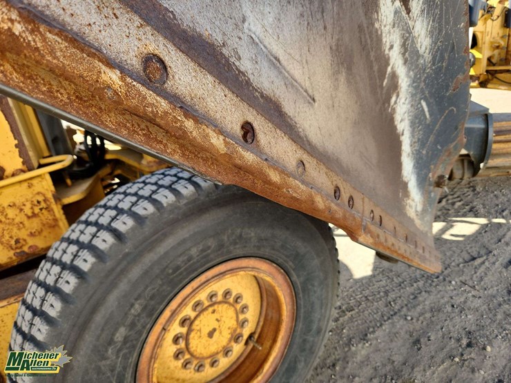 john-deere-770-image-53