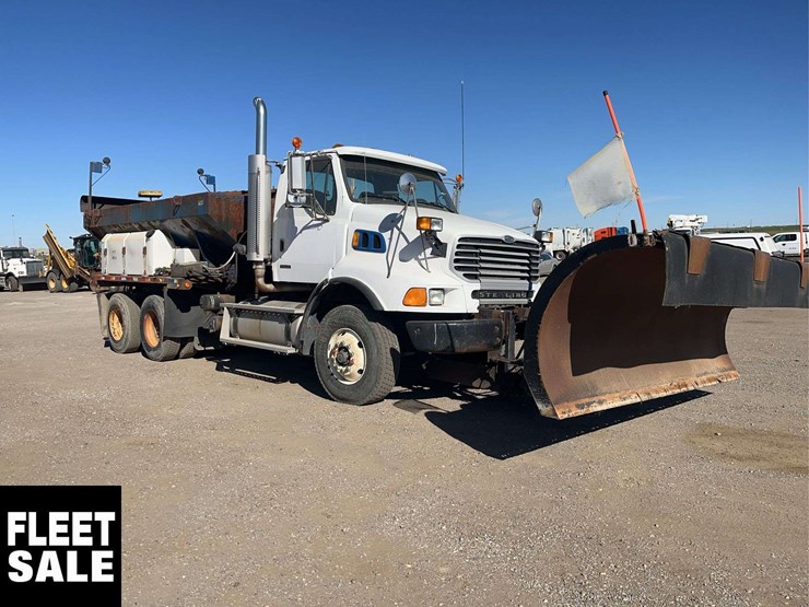 2006-sterling-lt8500-image-6