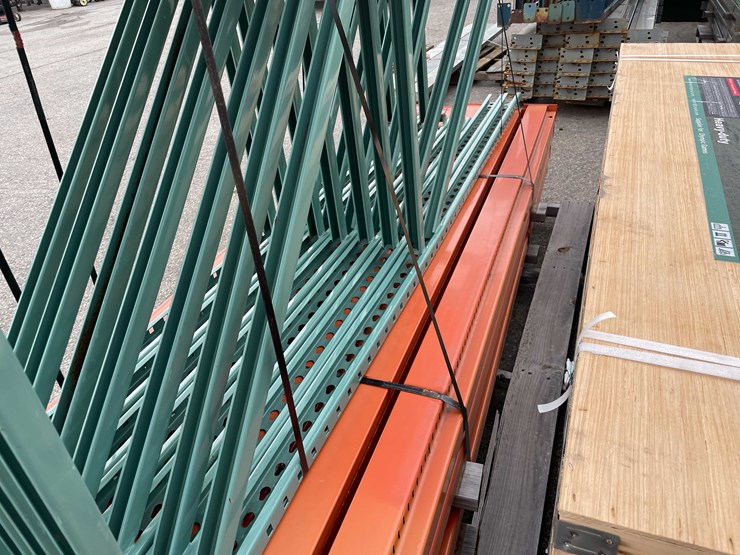 #3078-•-teardrop-pallet-racking-(o9)-image-12