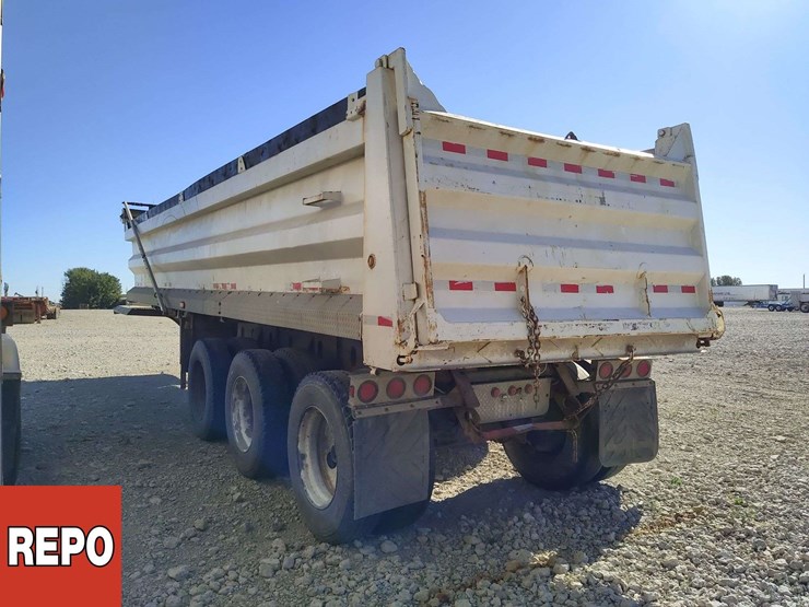 2015-arnes-tri/a-end-dump-image-3