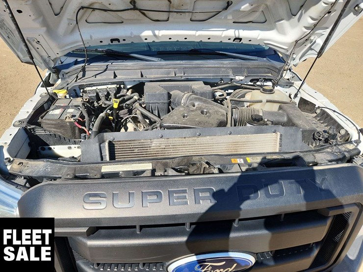 2011-ford-f250-image-27