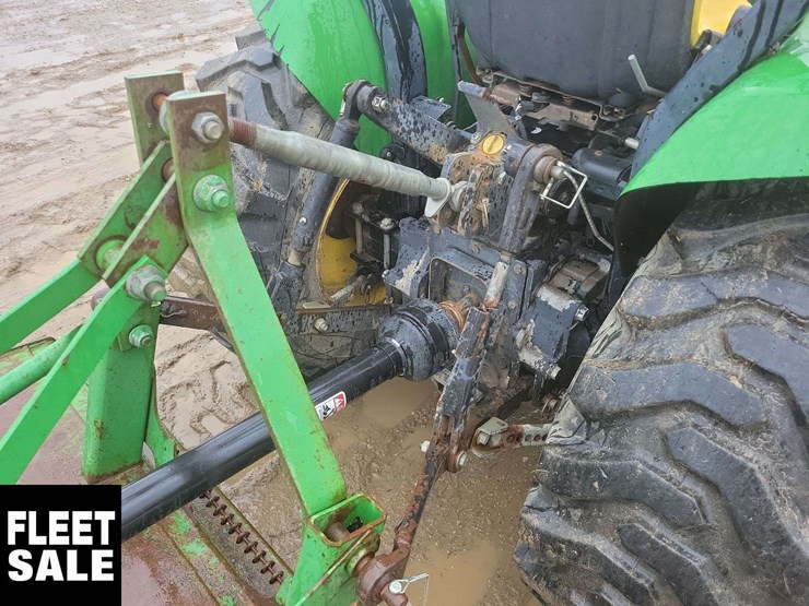 2000-john-deere-4400-image-18