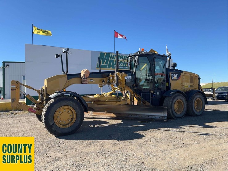 caterpillar-160m3-awd-image-1