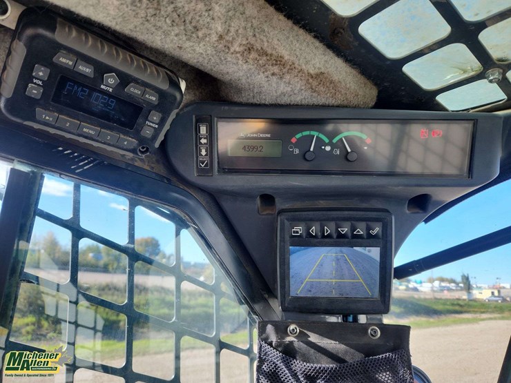 deere-331g-image-13