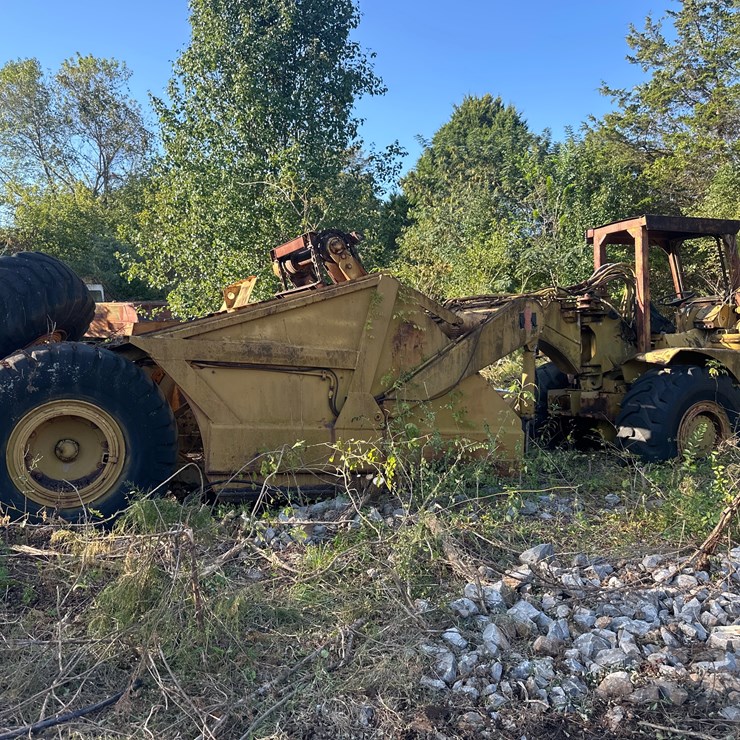 2002 INTERNATIONAL 412