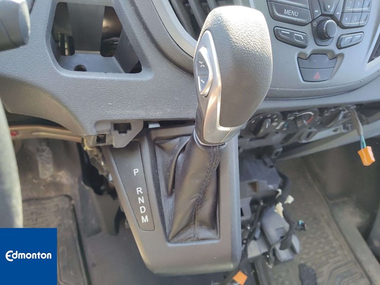 2015-ford-transit-image-9