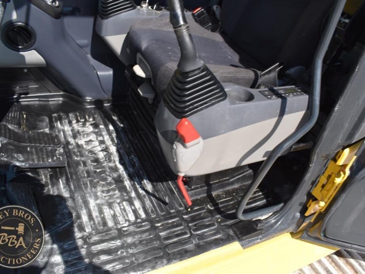 2023-komatsu-pc360-lc-11-image-59
