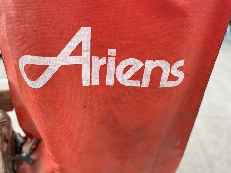 #3100-•-ariens-snowblower-(o3)-image-20