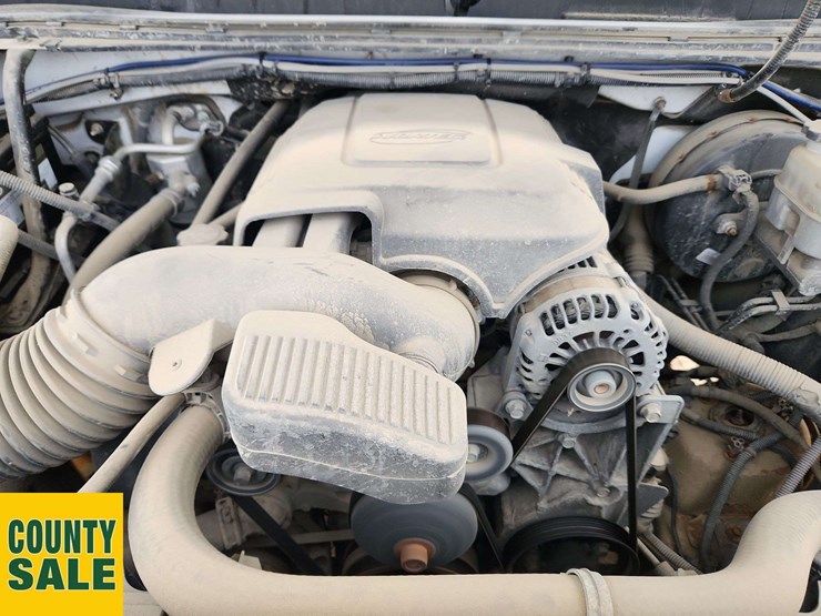 2013-chevrolet-silverado-1500-image-35