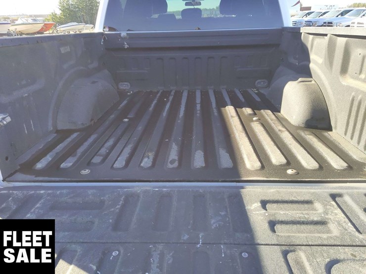 2017-ford-f150-image-27