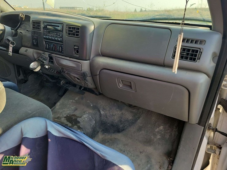 2002-ford-f350-image-14