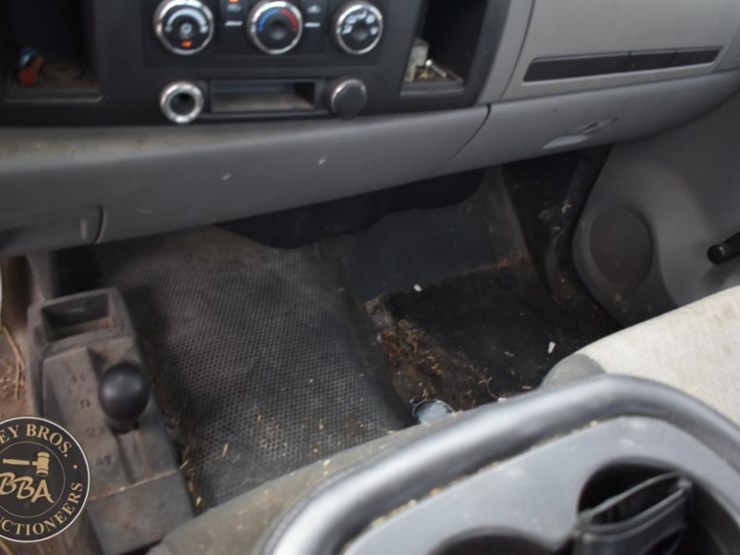 2009-chevrolet-silverado-1500-image-74