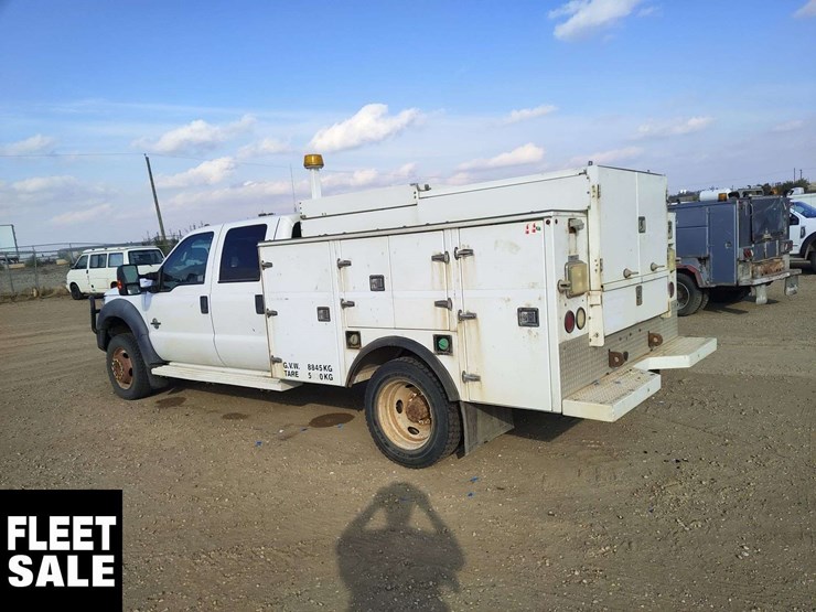 2011-ford-f550-image-2
