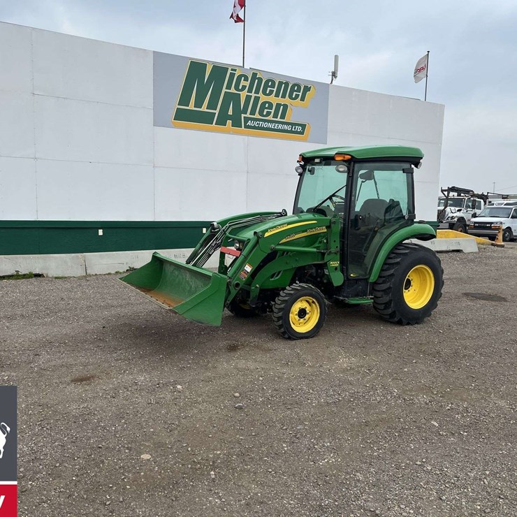 2011 JOHN DEERE 3520
