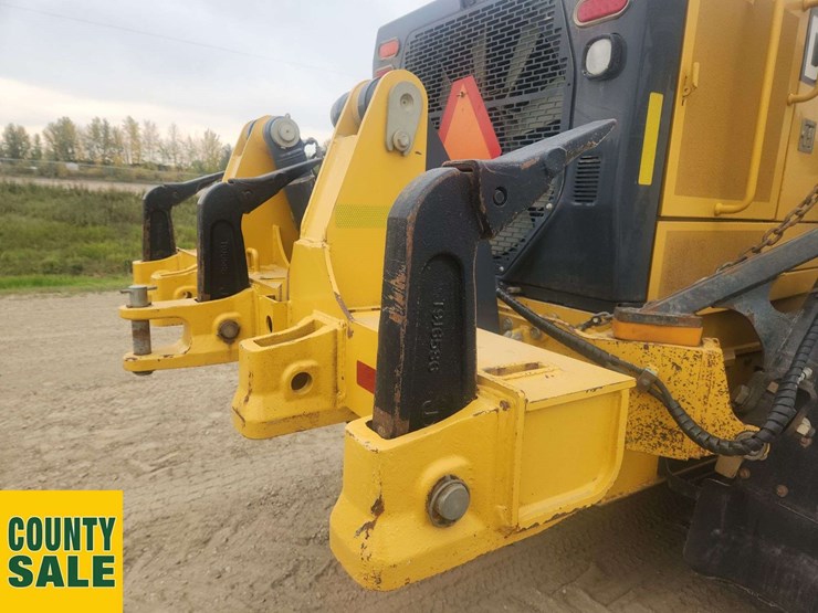2019-deere-872g-image-30