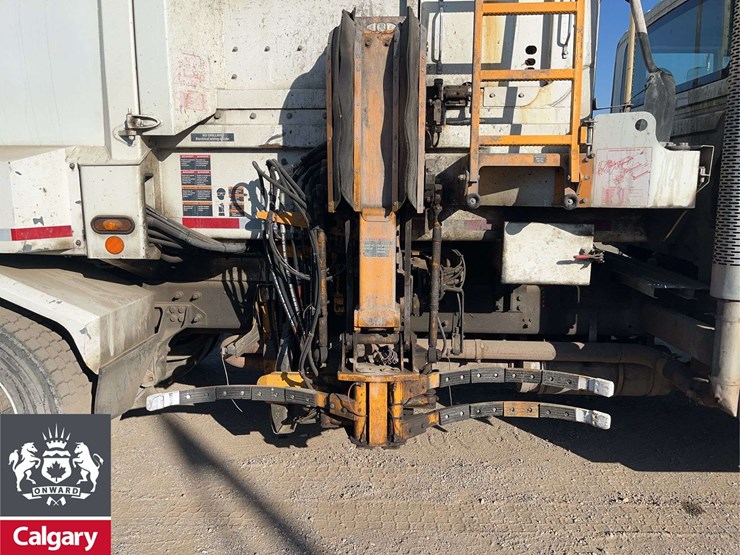 2016-international-workstar-7400-image-17