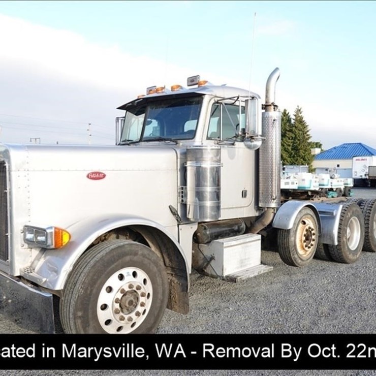 2000 PETERBILT 379