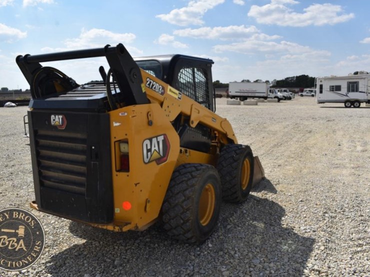 2021-caterpillar-272d3-image-6