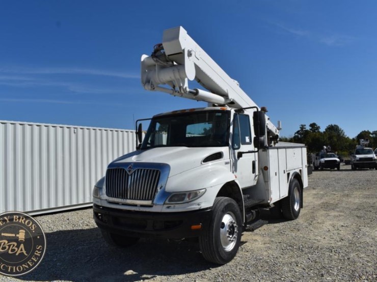 2012-international-durastar-4300-image-24
