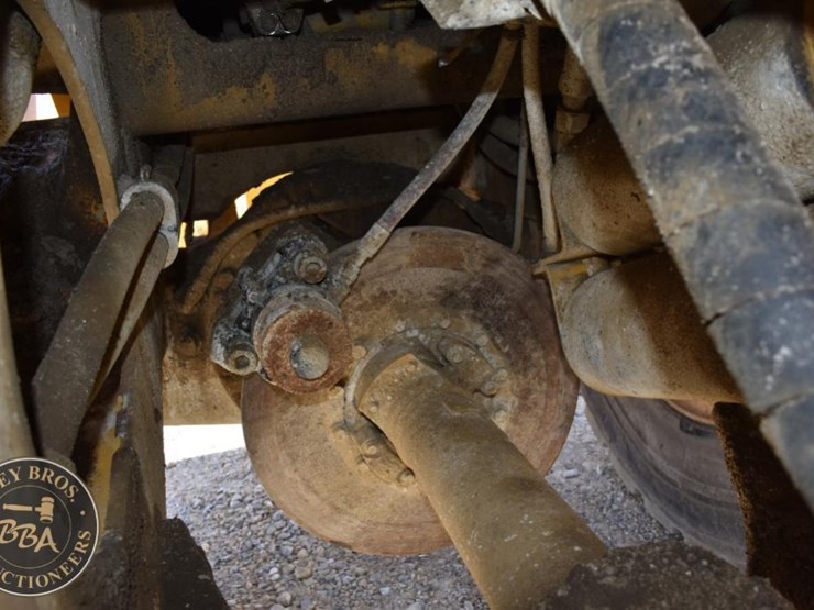 2014-caterpillar-982m-image-47
