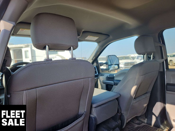 2020-ford-f350-image-18