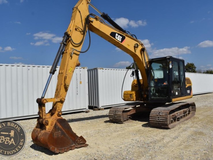 2011-caterpillar-312d-image-1