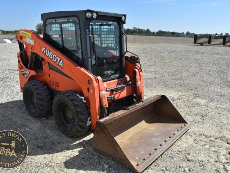 2017-kubota-ssv65-image-65