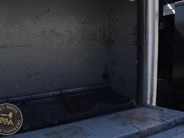2012-international-durastar-4300-image-46