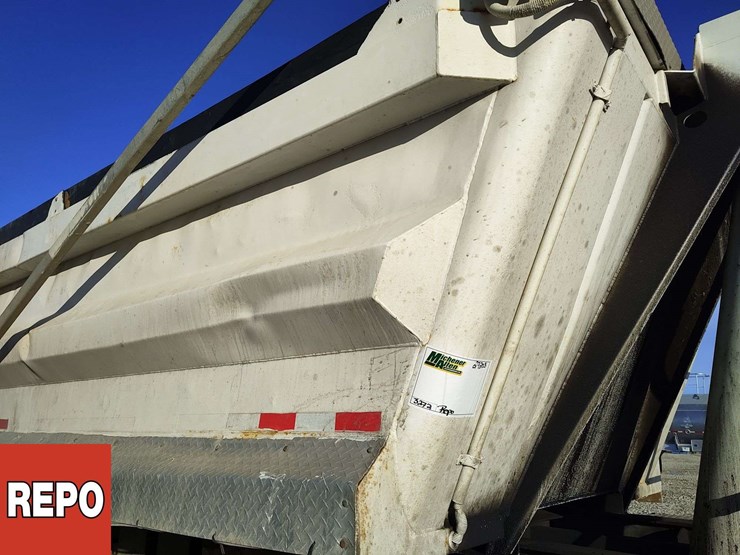 2015-arnes-tri/a-end-dump-image-25
