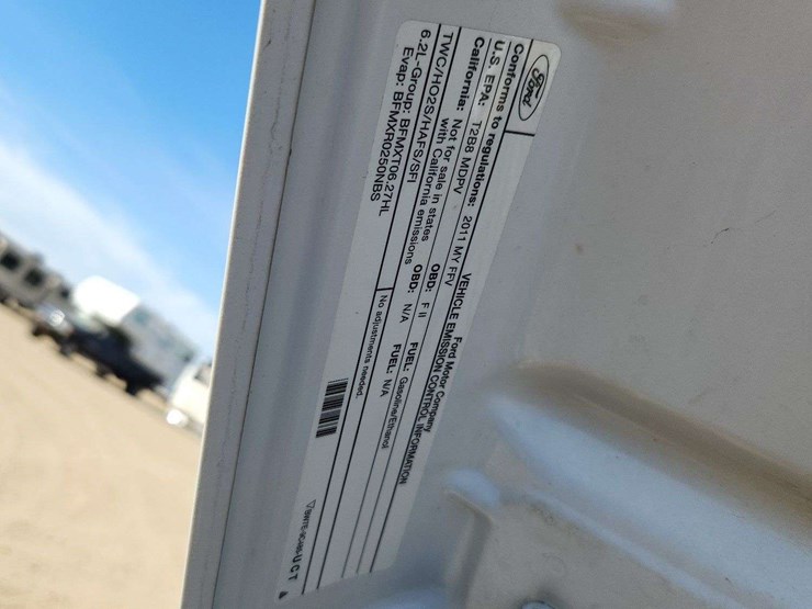 2011-ford-f250-image-30